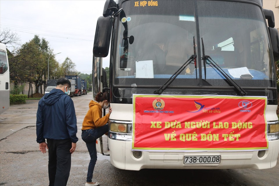 Tin vui cho công nhân xa quê đang làm việc ở Bình Dương